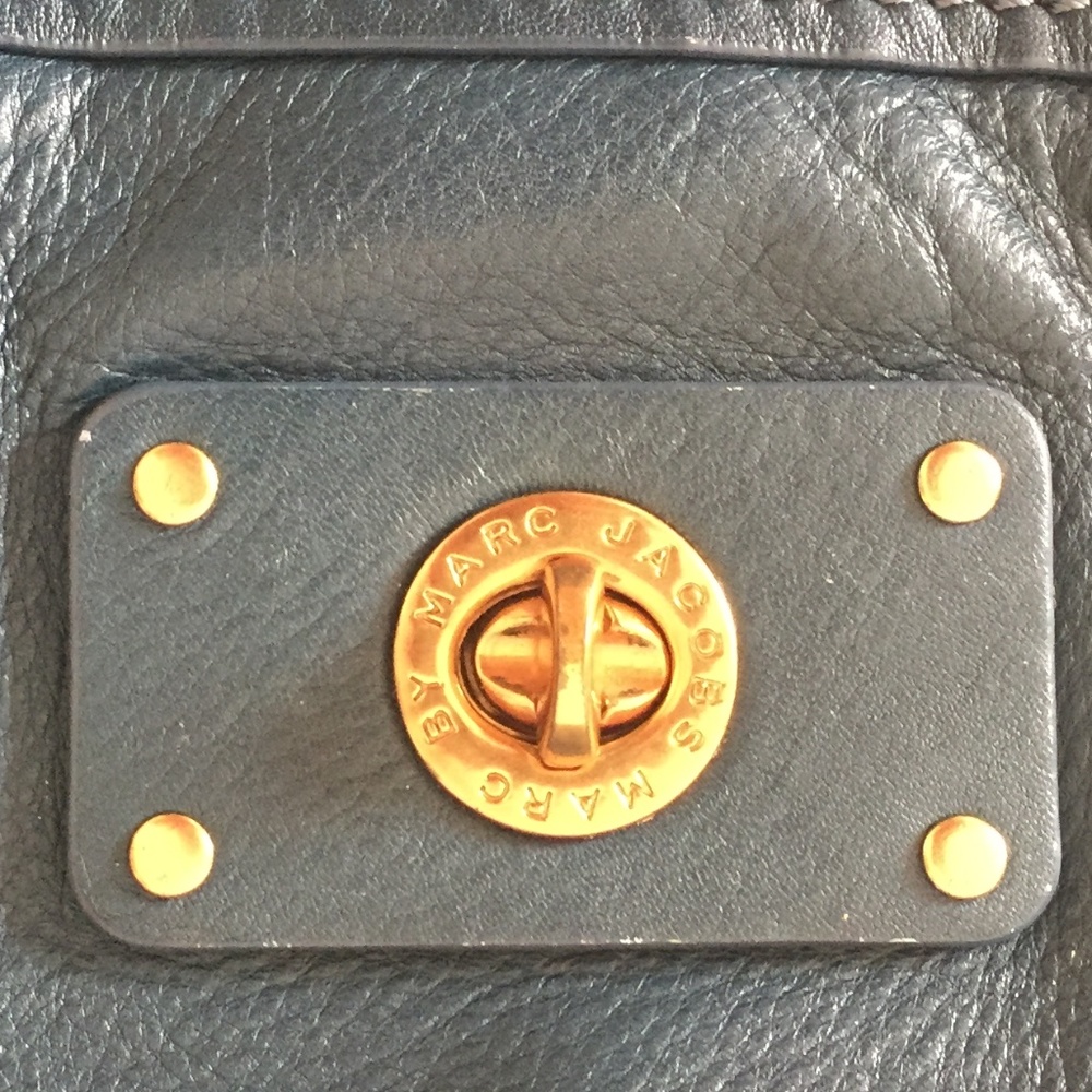 MARC BY MARC JACOBS Blue Leather Large Purse - Picture 3 of 8